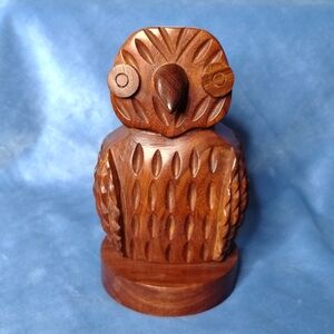 Matr Boomie Carved Wood Owl Decorative Eye Glass Holder